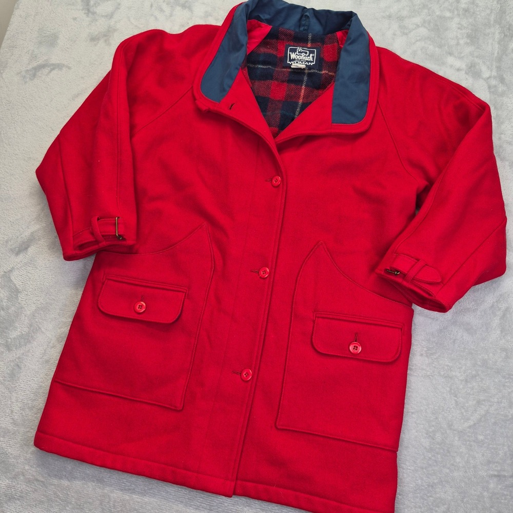 Woolrich Woman Vintage Red Wool Barn Chore Coat Plaid Lined Made USA M Classic